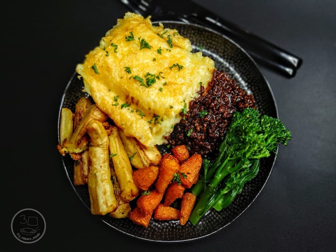 Vegetarian Shepherd's Pie with Vegetables
