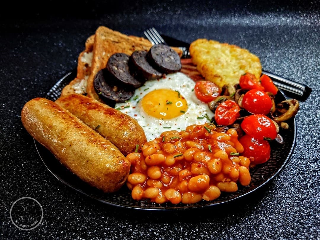 Hearty Vegetarian Breakfast Plate