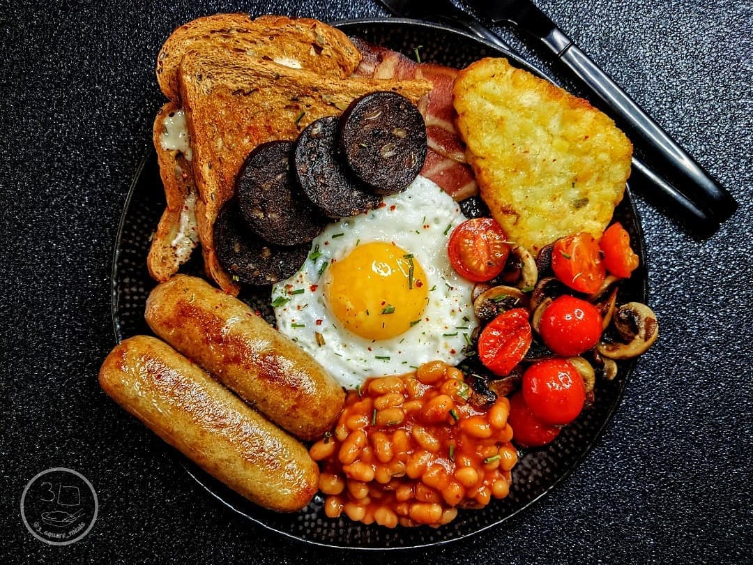 Hearty Vegetarian Breakfast Plate