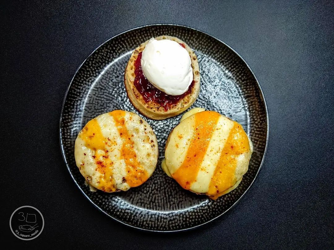 Grilled Crumpets with Cheese and Jam