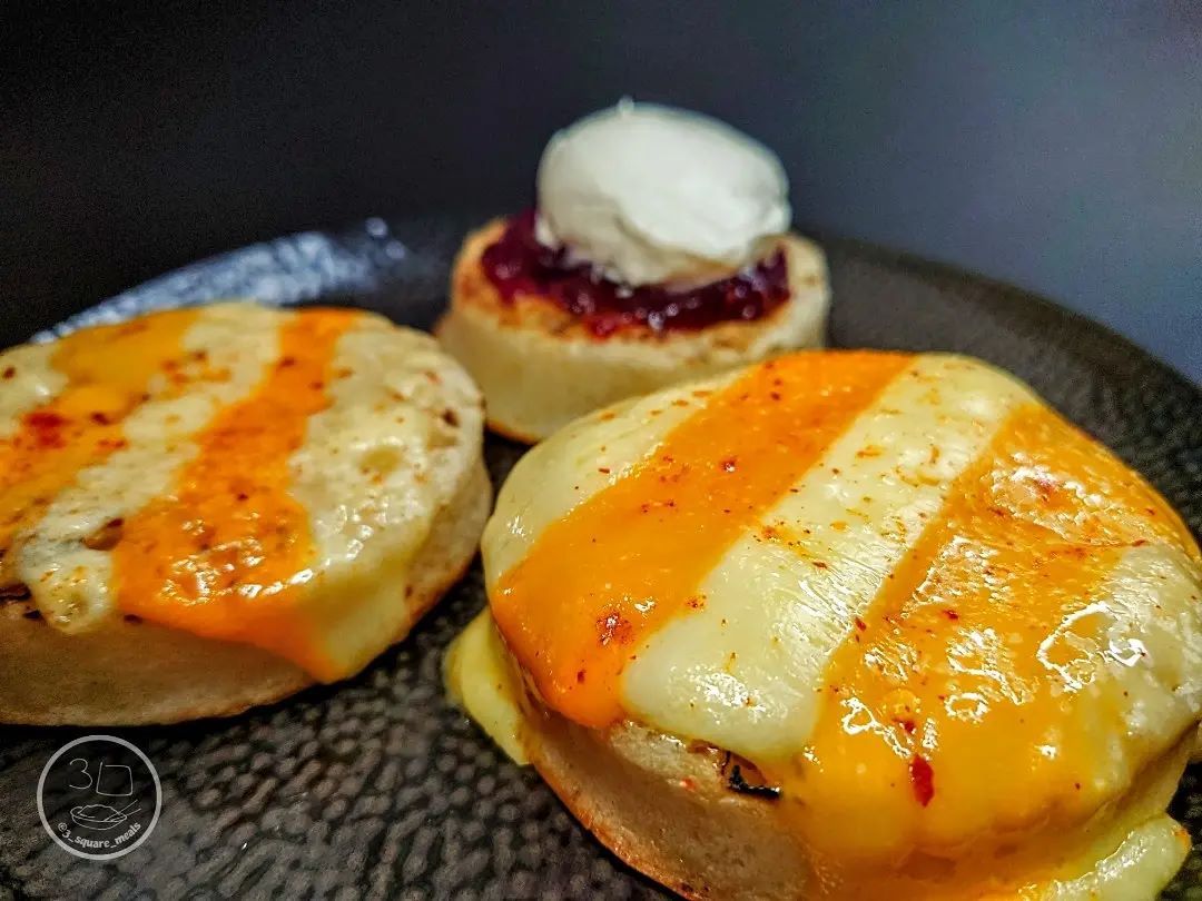 Grilled Crumpets with Cheese and Jam