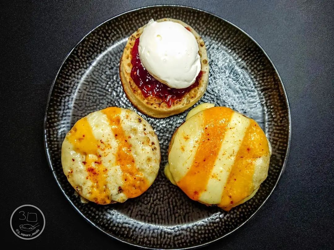 Grilled Crumpets with Cheese and Jam