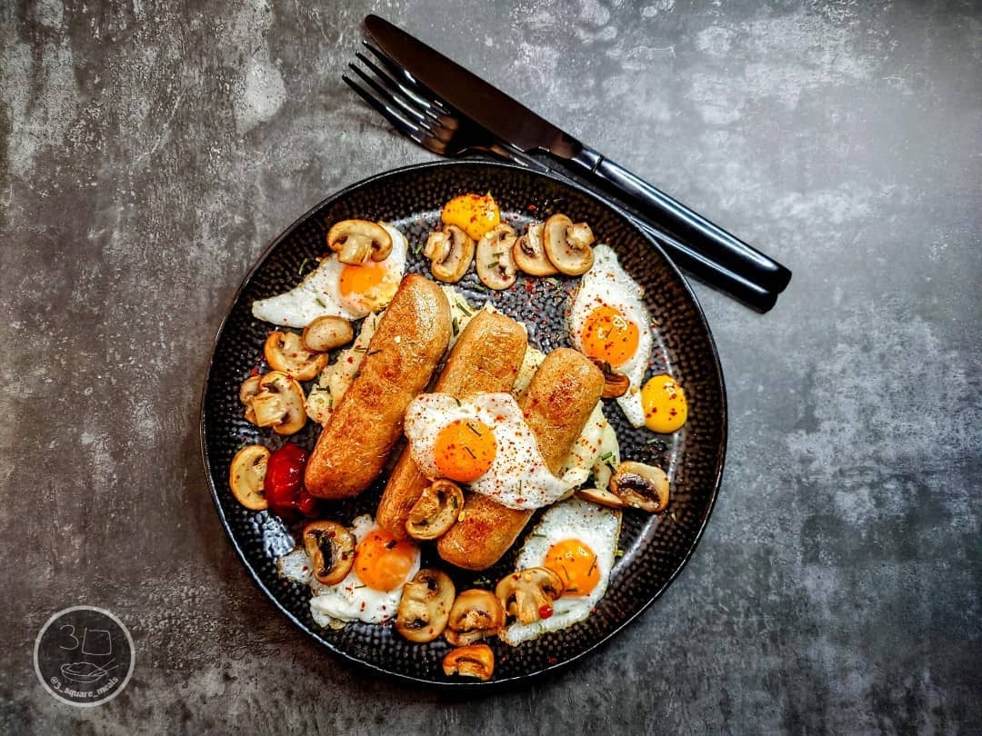 Sausages with Mash and Eggs