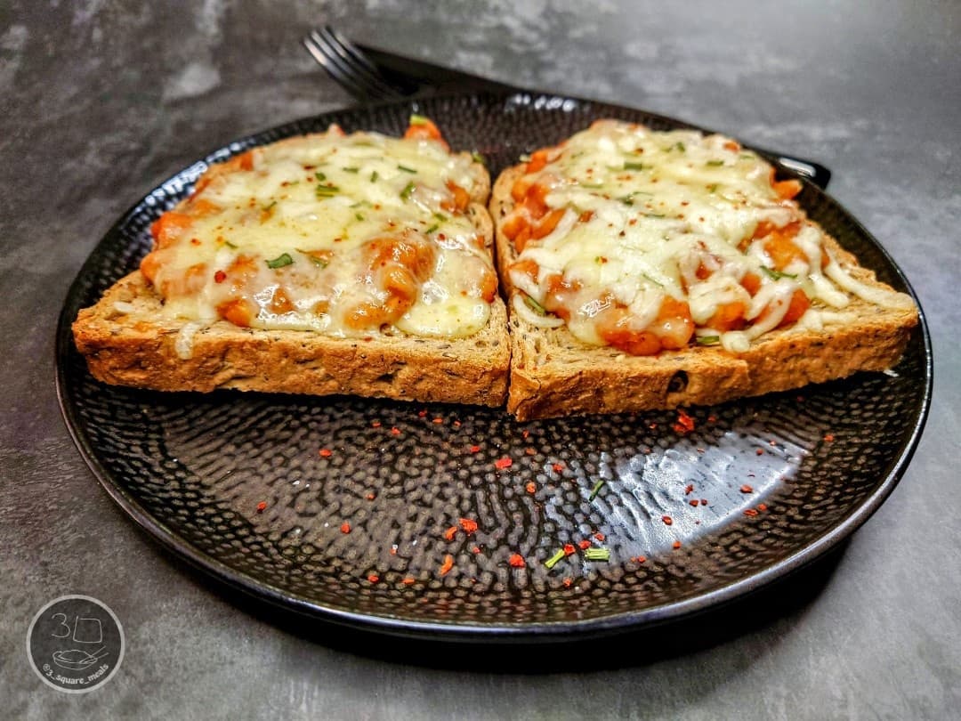 Cheesy Beans on Toast