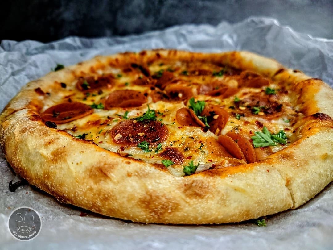 Full Fat Ham and Cheese Pizza