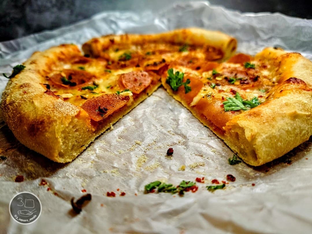 Full Fat Ham and Cheese Pizza