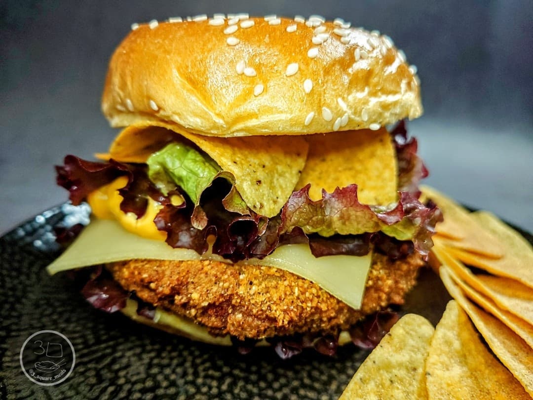 Nacho Cheese Chick'n Burger