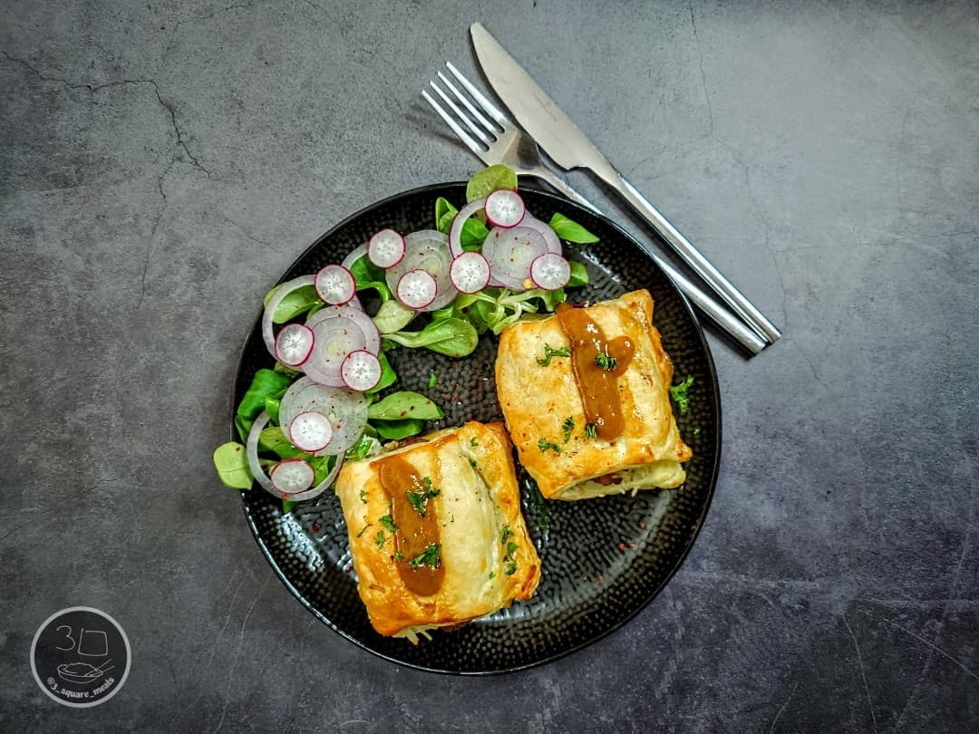 Vegetarian Katsu Rolls with Puff Pastry