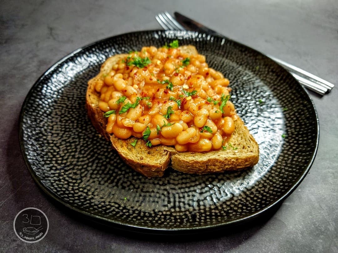 Simple Beans on Toast Breakfast
