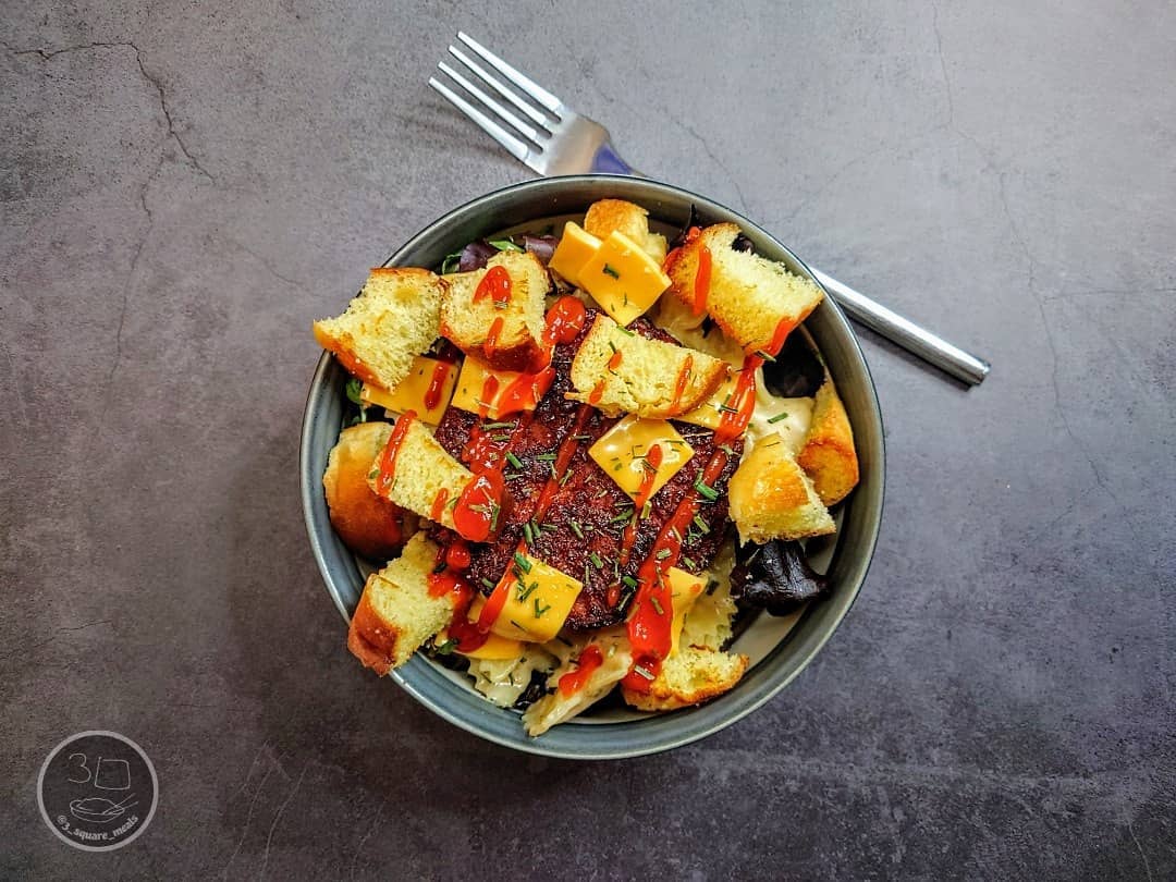 Simple Vegetarian Cheeseburger Pasta