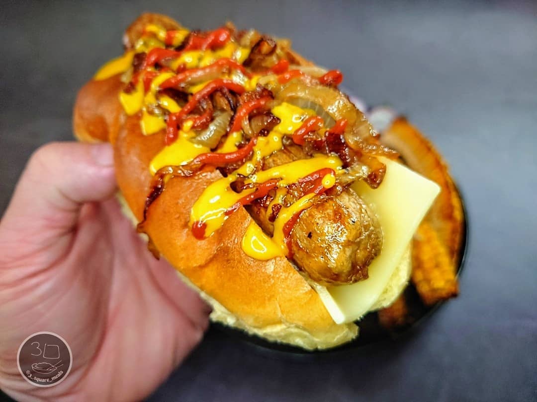 Vegetarian Hotdog with Roasted Corn Ribs