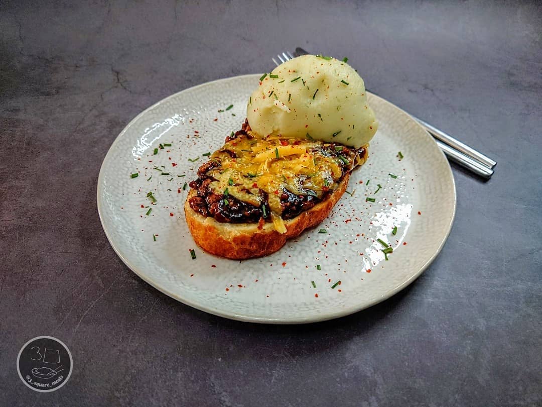 Shepherd's Pie on Toast