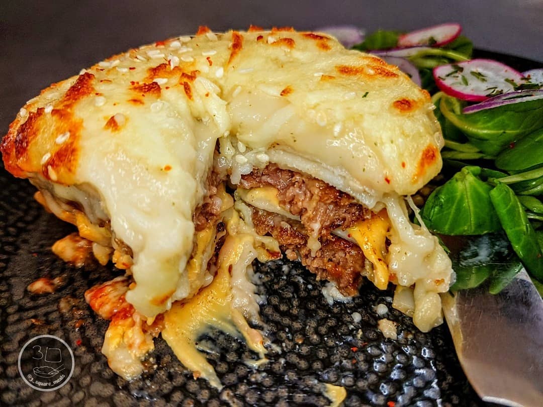 Vegetarian Cheeseburger Lasagne Bake