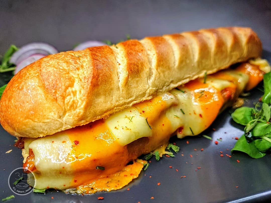 Sweet Chilli Chick'n Cheese Baguette