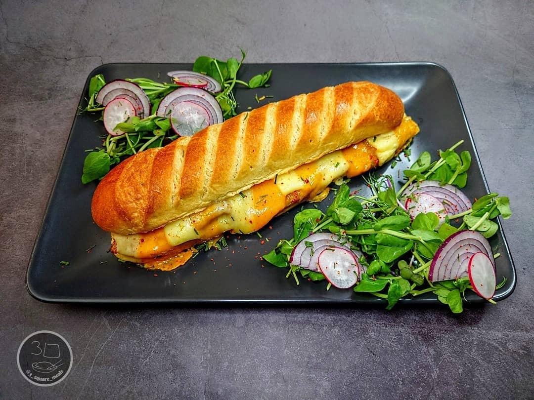 Sweet Chilli Chick'n Cheese Baguette