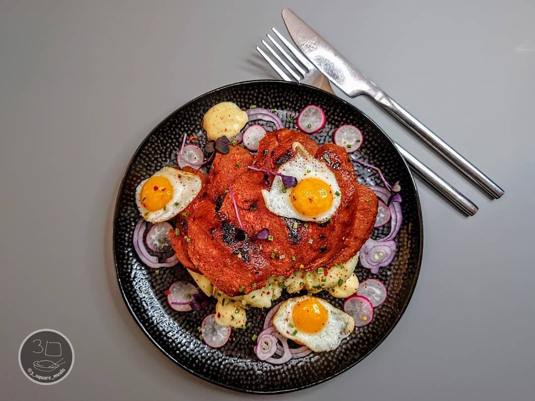 Veggie Steaks with Mash and Eggs