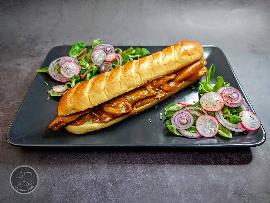 Brioche Baguette with Chick'n and Gravy