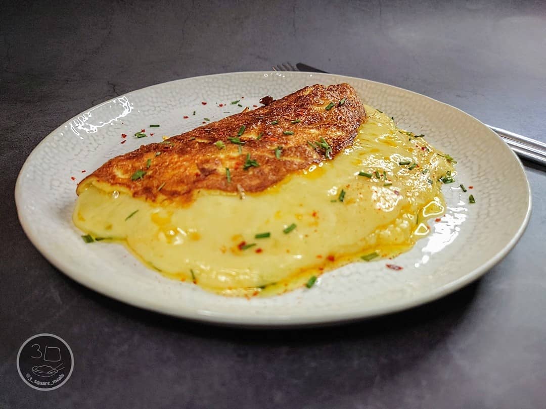Cheese Omelette with Cheddar and Milk
