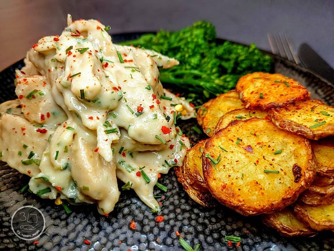 Creamy Vegetarian Chicken with Lazy Chips