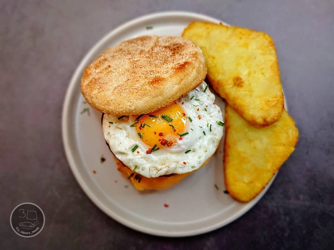 Vegetarian Sausage and Egg Mcmuffin Fakeaway