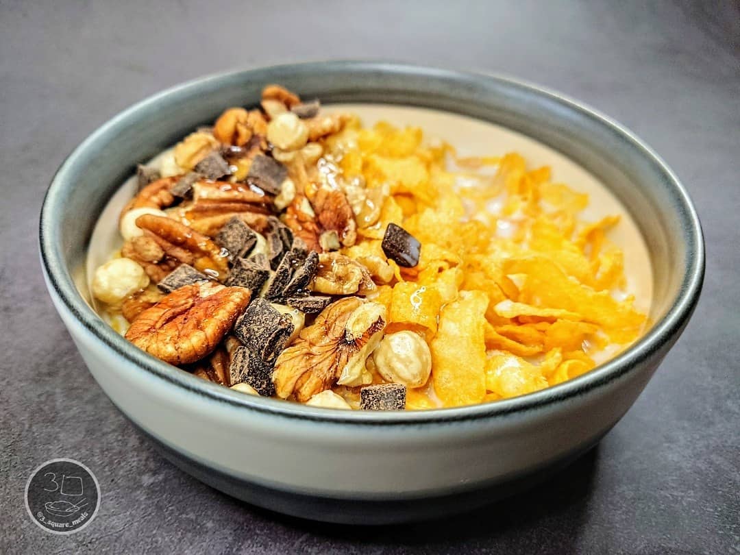 Simple Loaded Cornflakes Breakfast Bowl