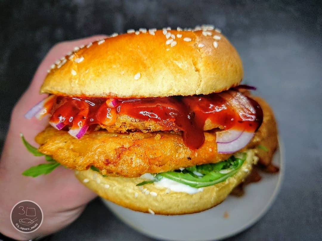 Crispy Chick'n Burger with Wedges and Salad