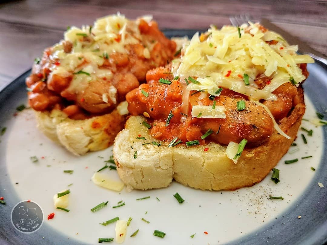 Sausage and Beans on Toast