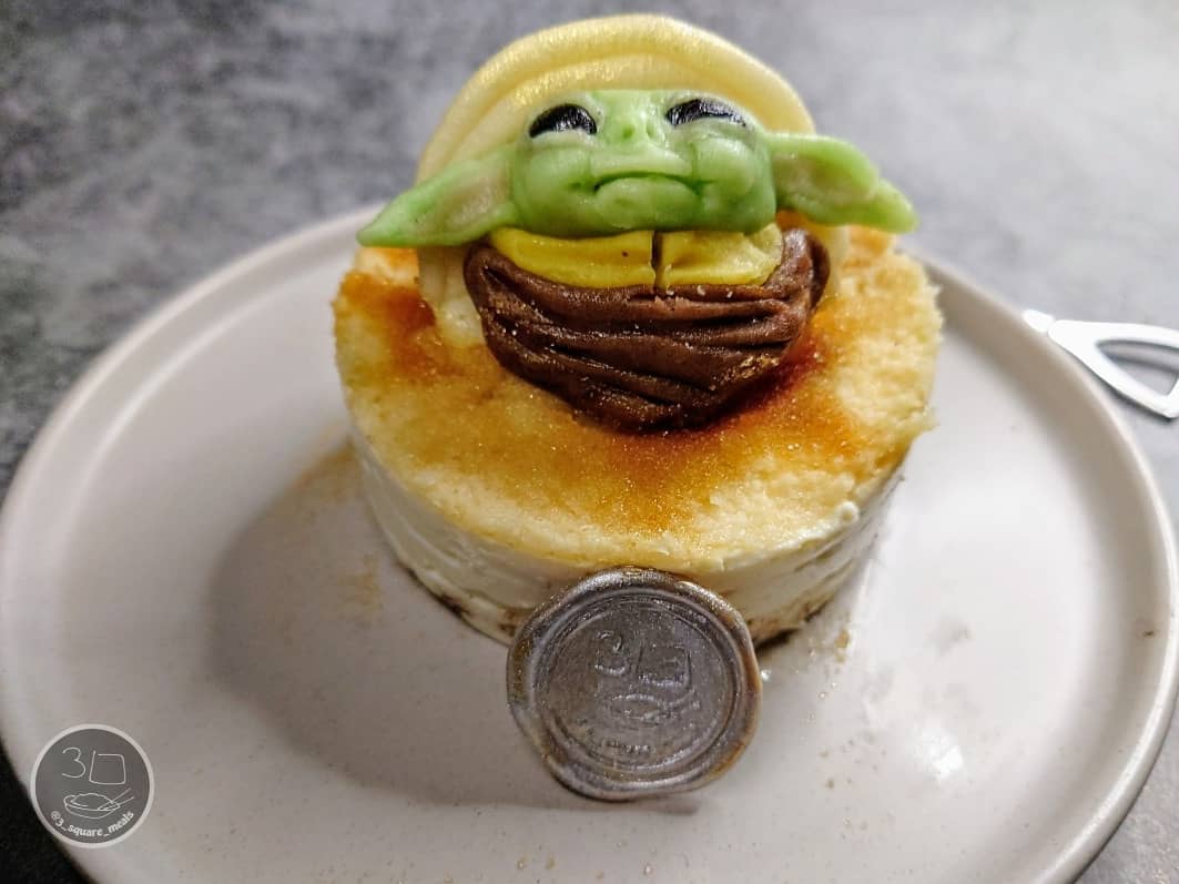 Grogu-Inspired No-Bake Cheesecake