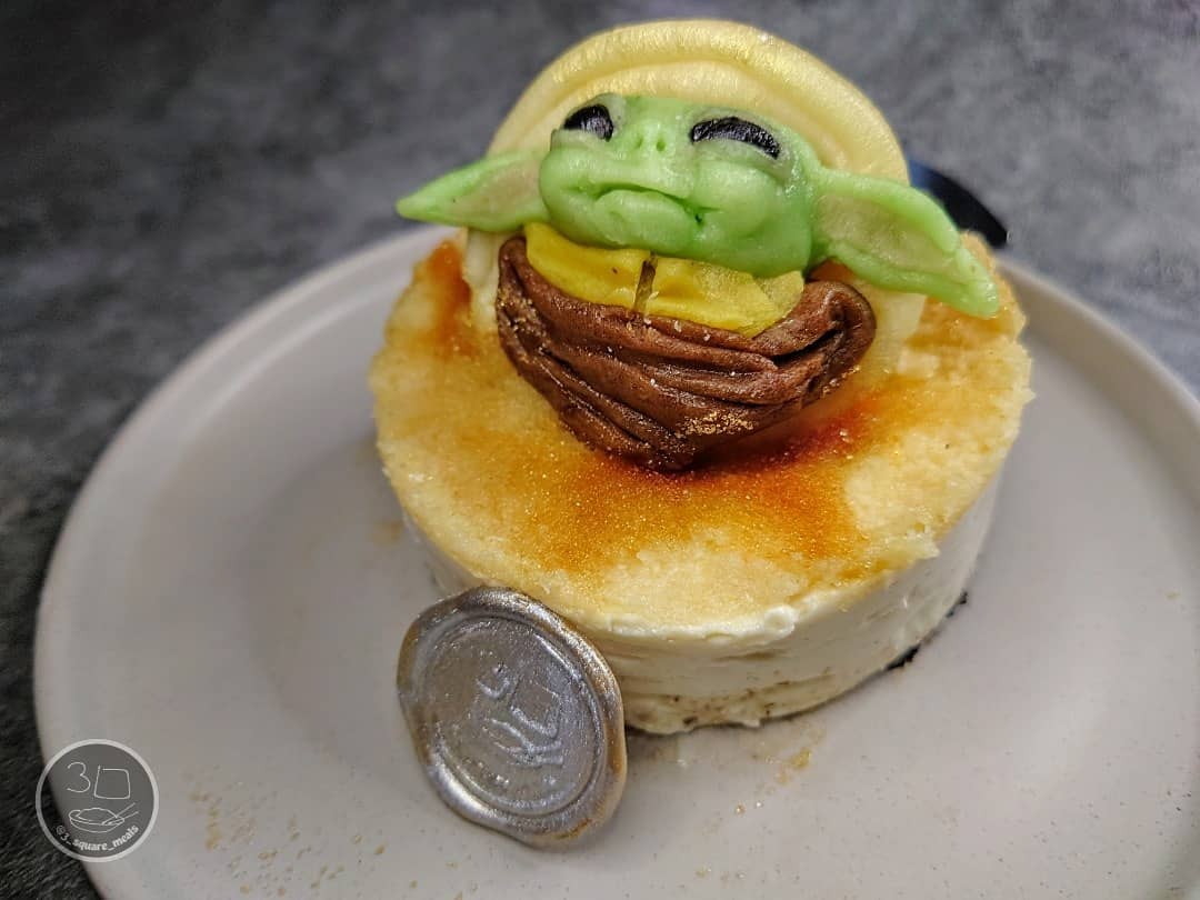 Grogu-Inspired No-Bake Cheesecake