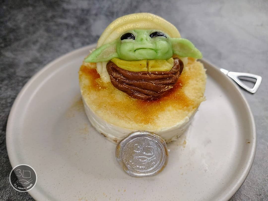 Grogu-Inspired No-Bake Cheesecake