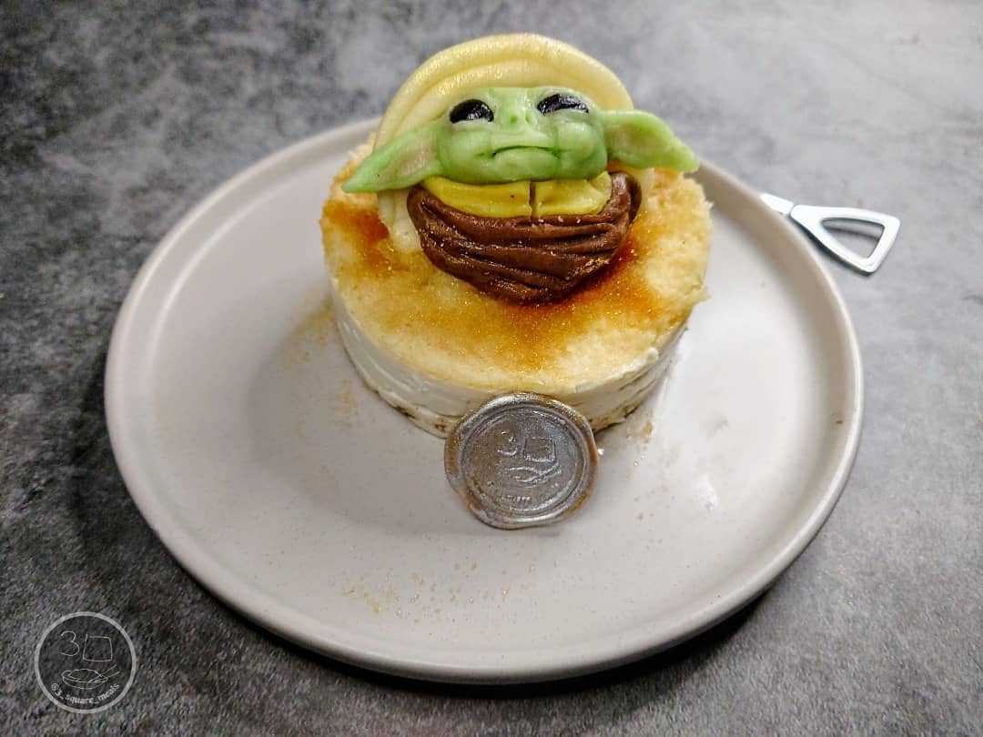 Grogu-Inspired No-Bake Cheesecake