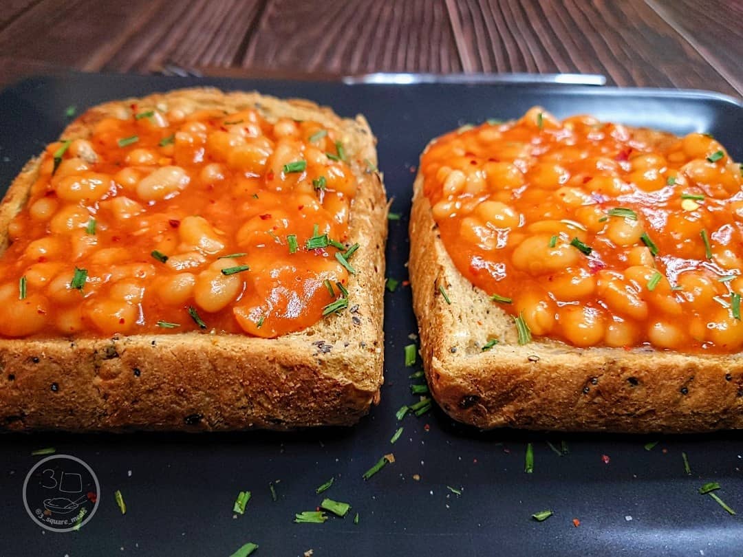 Simple British Beans on Toast