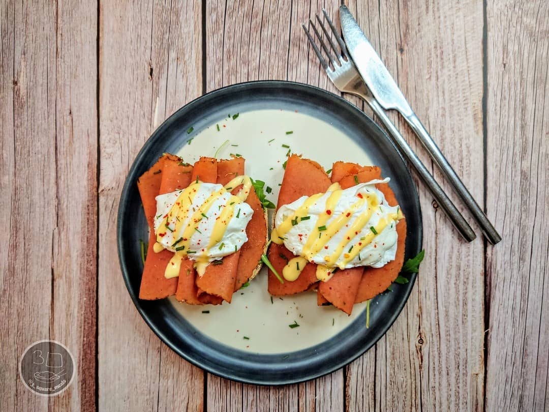 Poached Eggs on Toasted Muffin