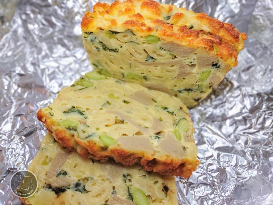 Vegetarian Frittata with Macaroni and Cheese
