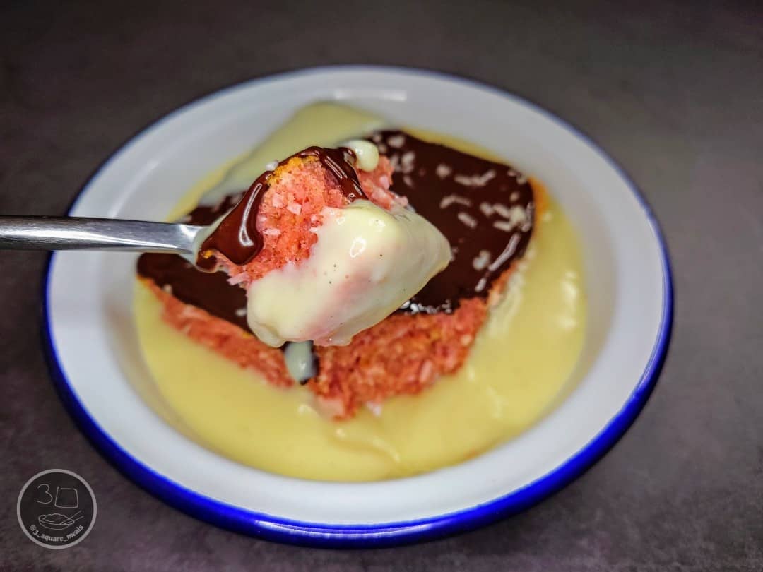 Raspberry Ruffle Baked Oats with Custard