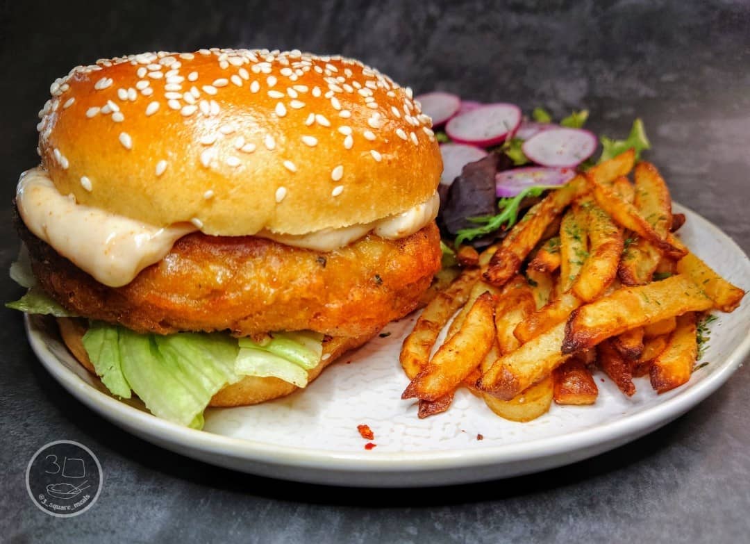 Crispy Veggie Chick'n Burger with Chipotle Mayo and Fries