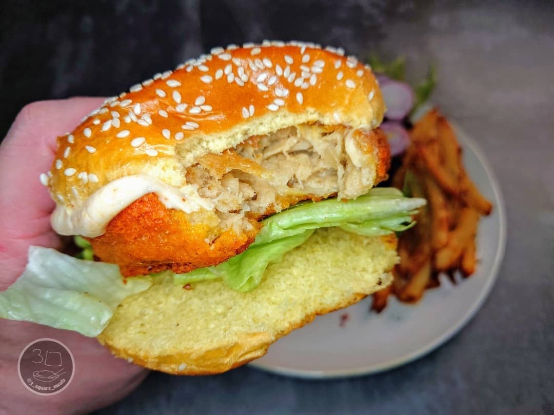 Crispy Veggie Chick'n Burger with Chipotle Mayo and Fries