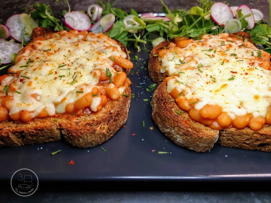 Cheesy Beans on Toast Breakfast