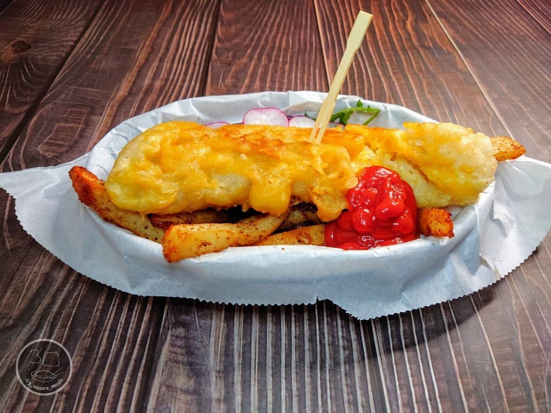 Vegan Fishless Fillet and Chips