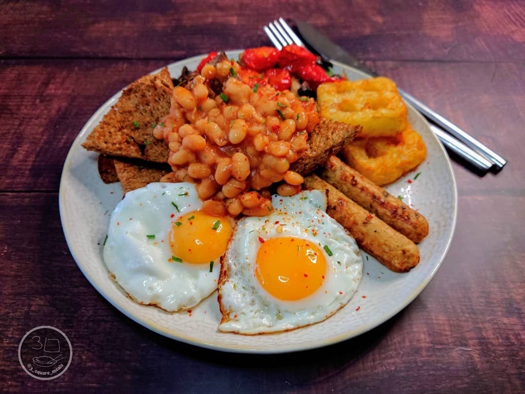 Vegetarian Cooked Breakfast with Fried Bread