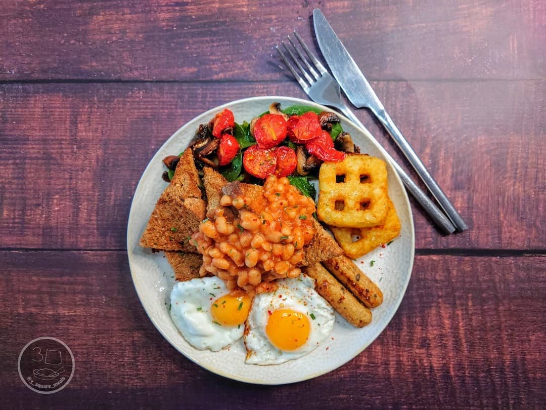 Vegetarian Cooked Breakfast with Fried Bread
