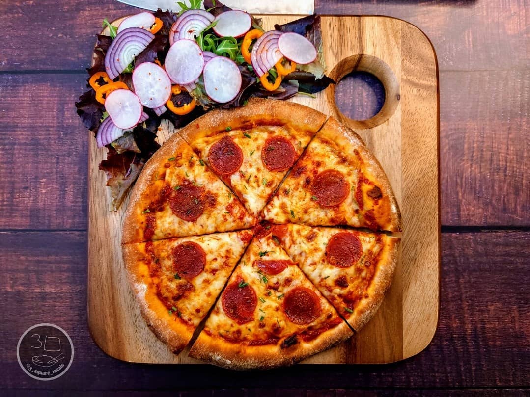 Homemade Pizza with Yeast Dough