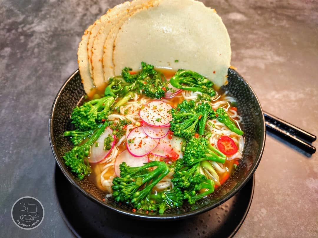 Quick Ramen Noodle Bowl