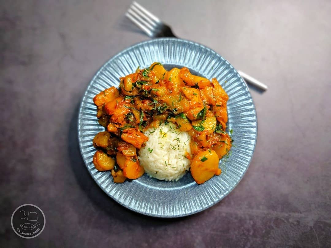 Simple Buttery Vegetarian Curry