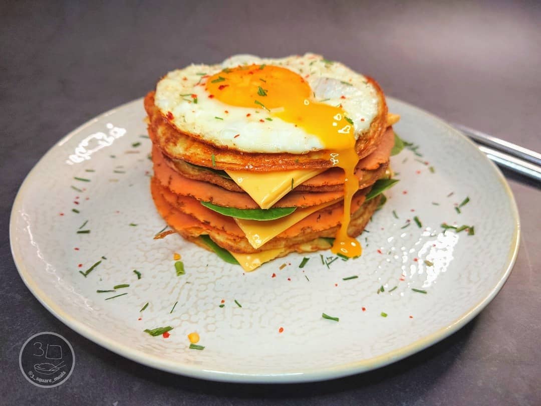 Ham and Spinach Omelette Stack