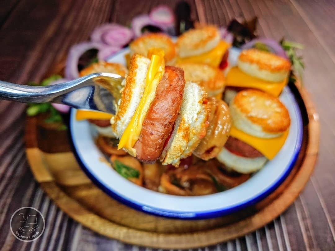 3 Square Style Cheeseburger Pasta