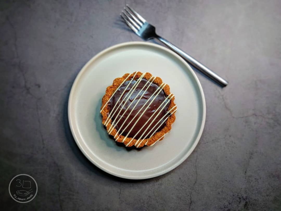 Salted Caramel Chocolate Tart