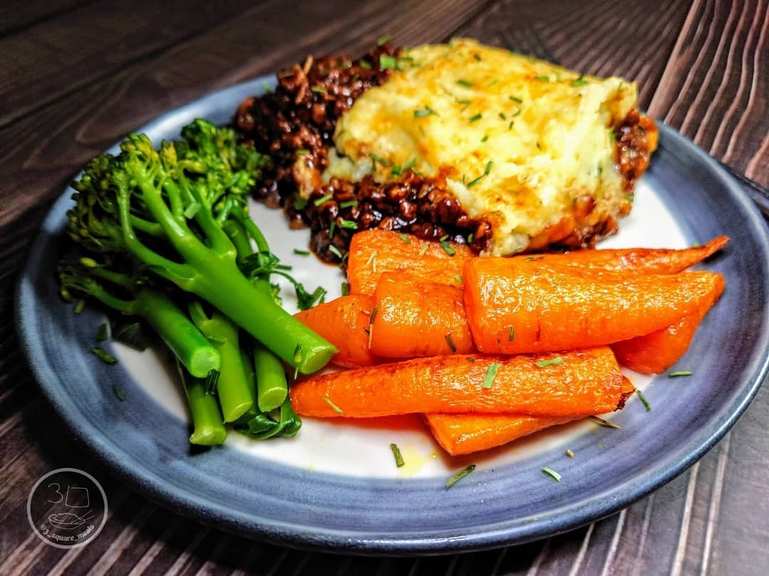 Meat-Free Shepherds Pie with Veg