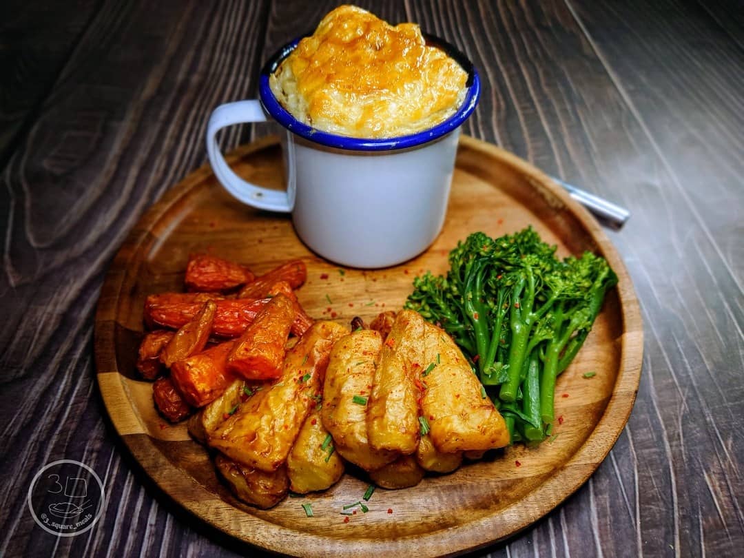 Veggie Steak and Mushroom Mug Pie