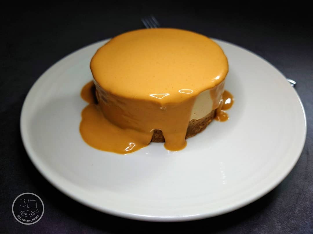 Peanut Butter Puddle Cheesecake Delight